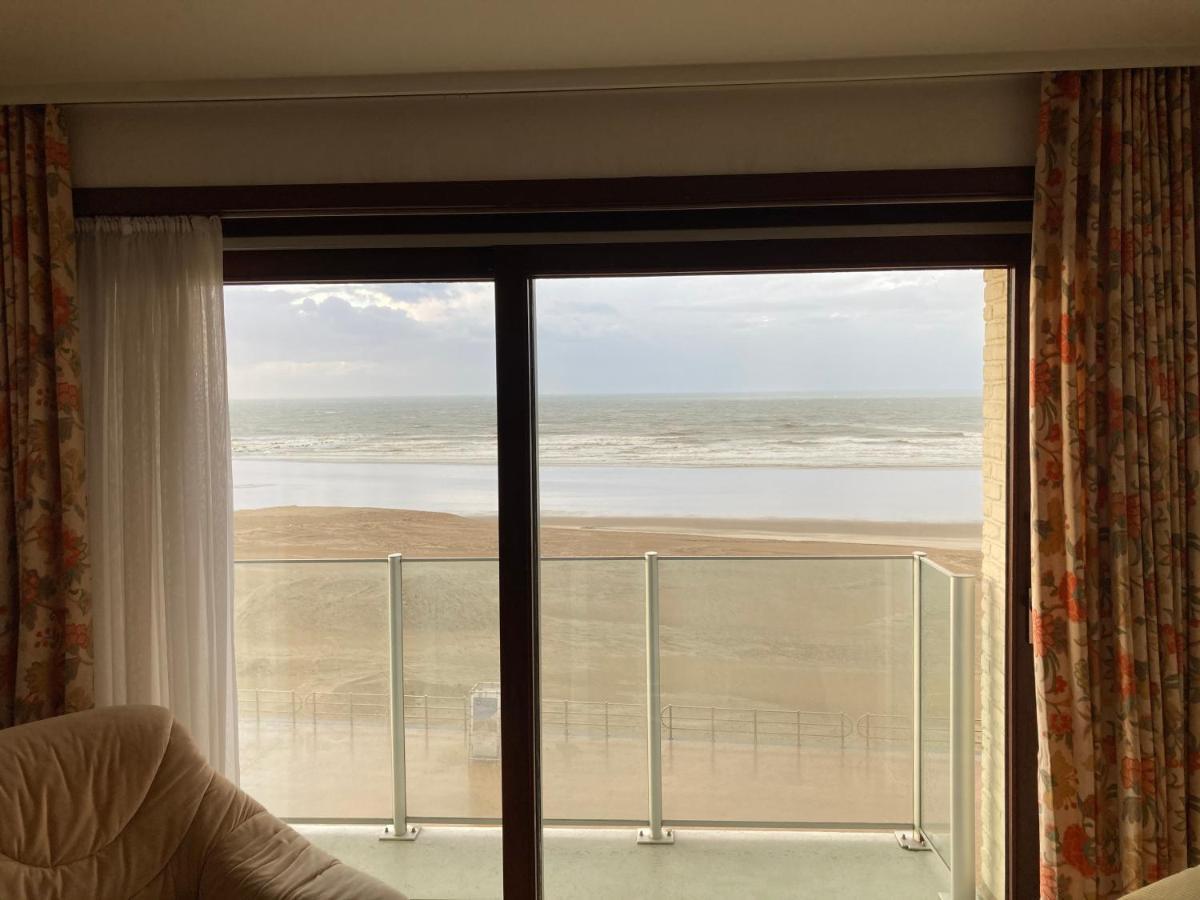 Seagull, Ruim En Volledig Vernieuwd Appartement Met Zeezicht In Westende 米德尔克尔克 外观 照片